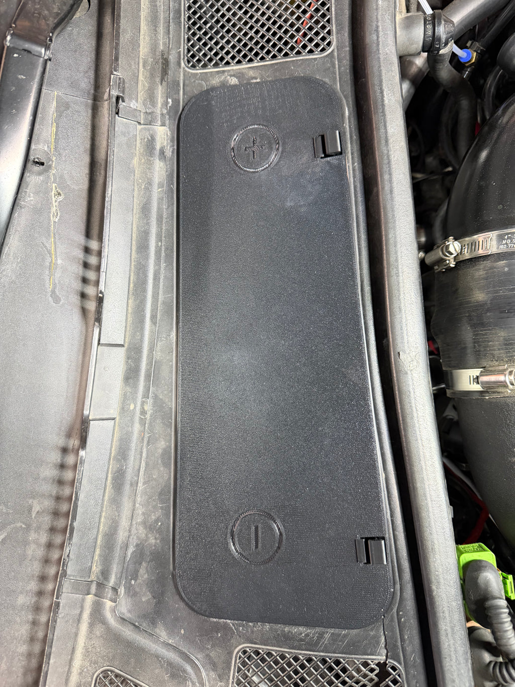 B5 Battery Cover