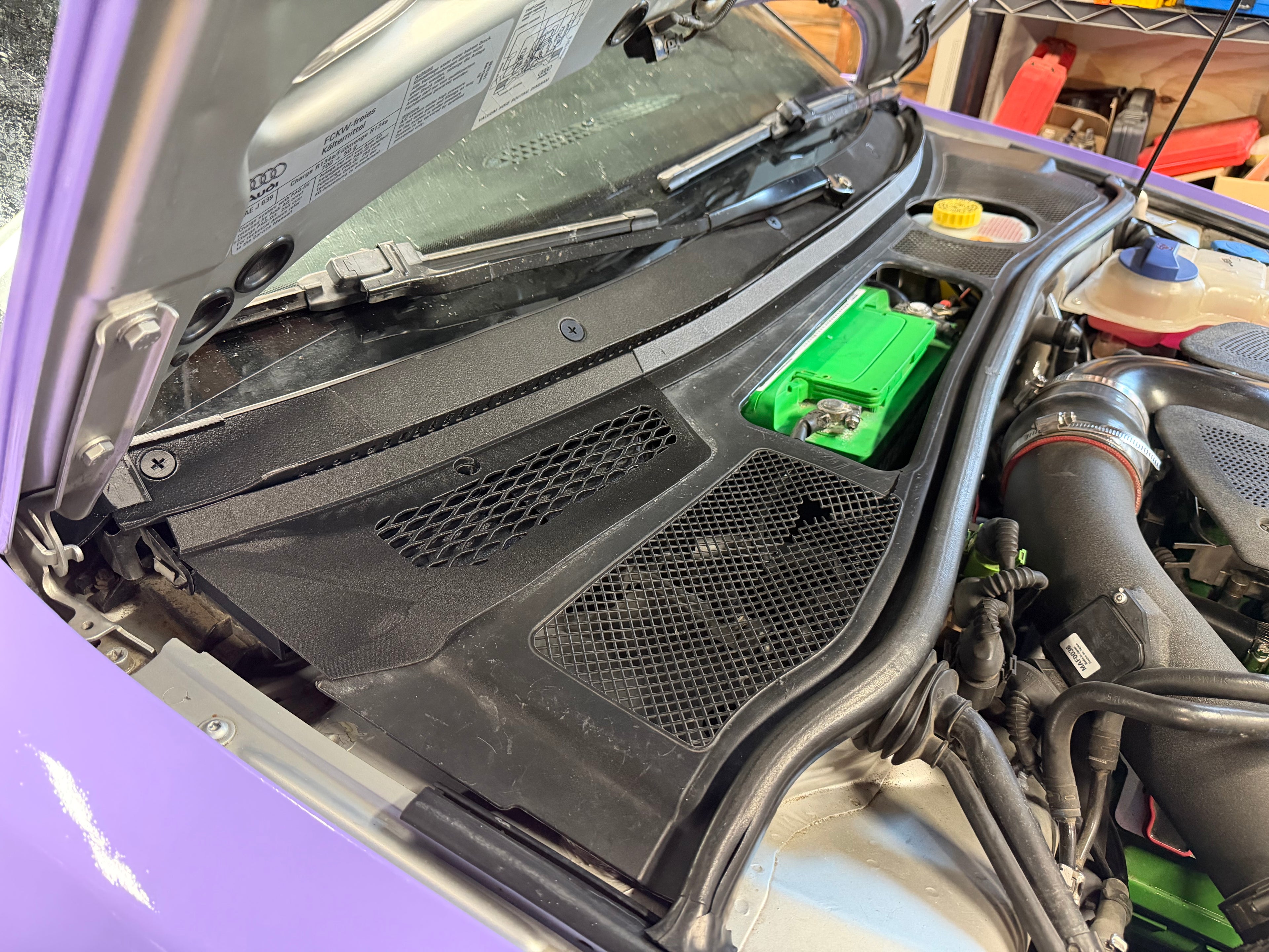 Audi B5 Windshield Cowl