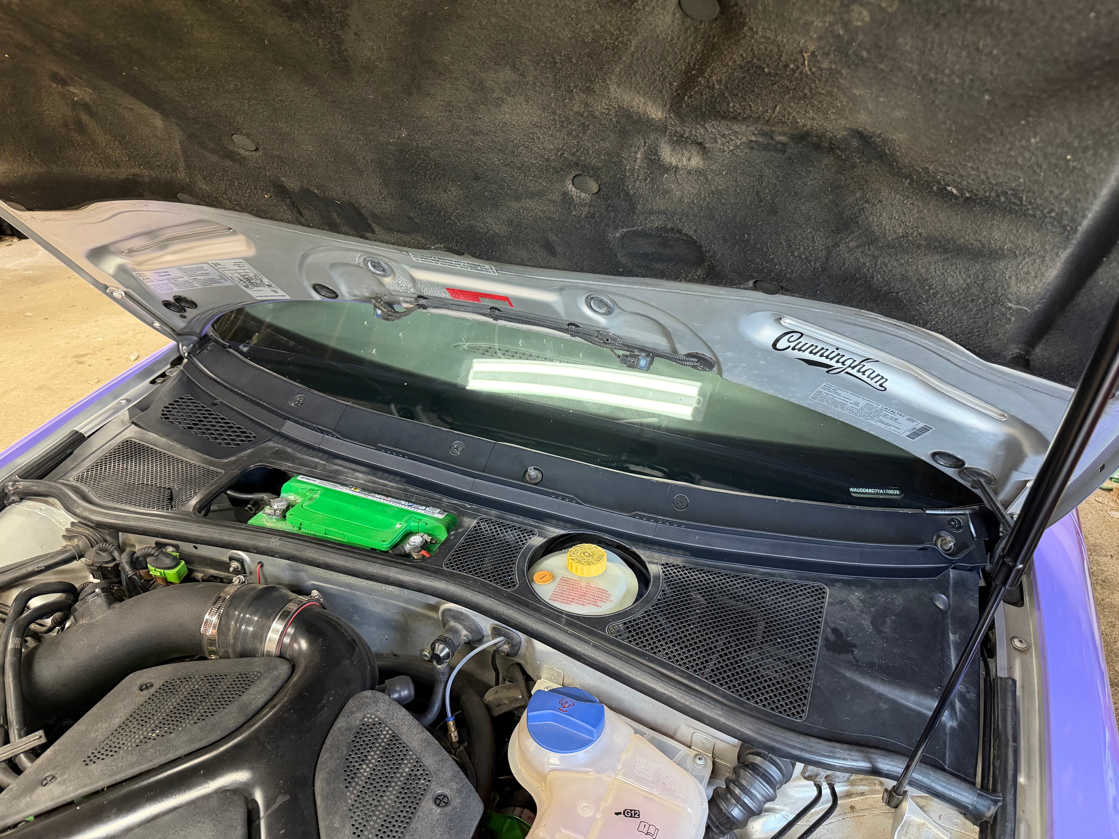 Audi B5 Windshield Cowl