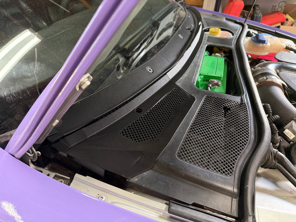 Audi B5 Windshield Cowl