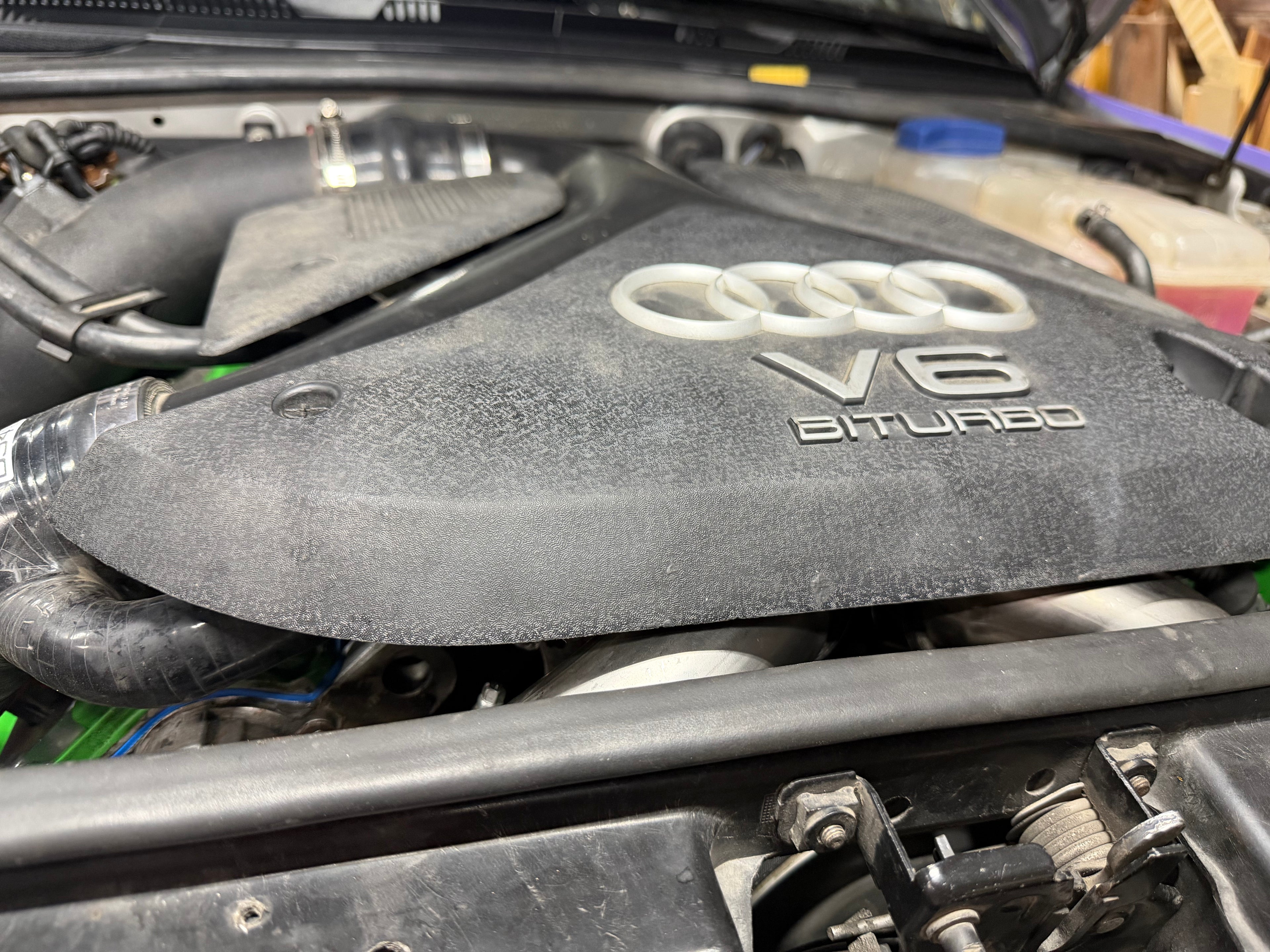 Engine cover riser kit
